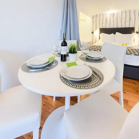 Mbird Riviera Flat 2